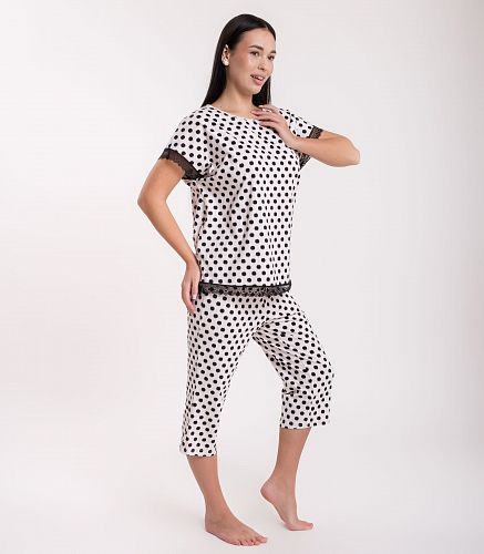 Пижама женская (фуфайка, капри) 5117/15